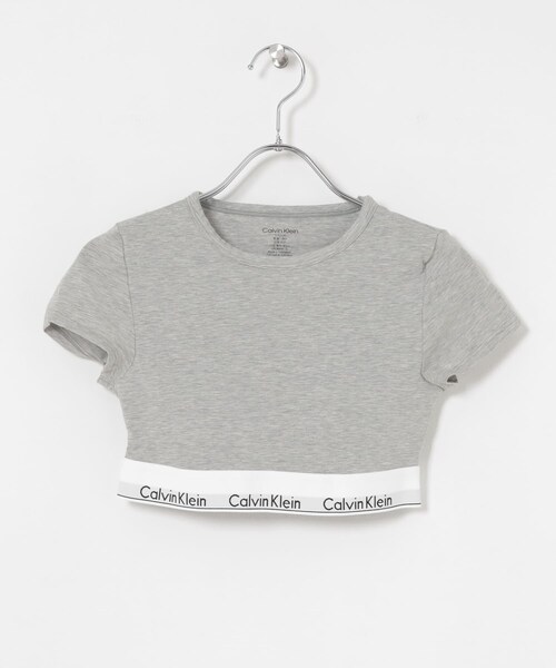 URBAN RESEARCH(アーバンリサーチ)の「Calvin Klein T-SHIRTS BRALETTE(Tシャツ/カットソー・レディース・UB1-BLACK/P7A-GREY/100-WHITE・S/M/L)」の13枚目の写真