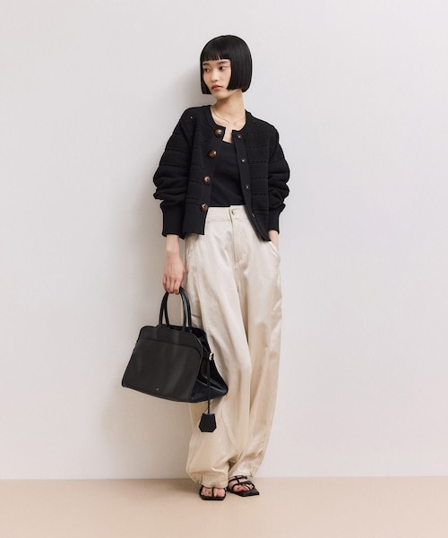 ADAM ET ROPE'(アダムエロペ)の「ヒールストラップサンダル(サンダル・レディース・ブラック/カラシ・23.0/23.5/24.0/24.5)」の17枚目の写真