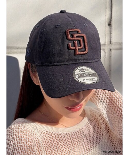 RESEXXY（リゼクシー）の「【MLB × New Era × RESEXXY】 LOGO CAP（キャップ・レディース・ピンク/ブルー/ネイビー・F）」の6枚目の写真