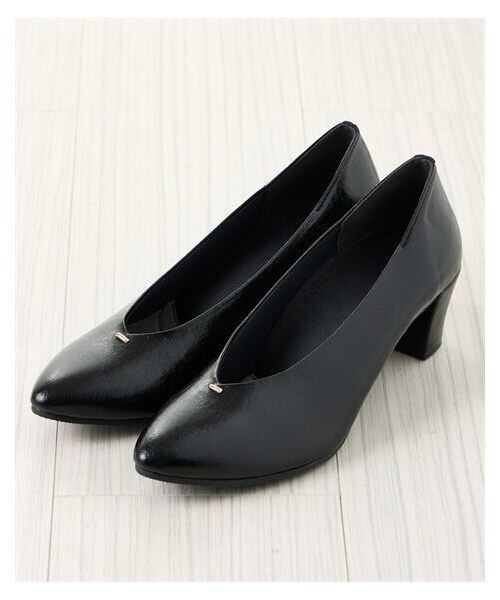 nissen（ニッセン）の「リゲッタ　ワンポイントポインテッドトゥミドルヒールパンプス（ワイズ３E）ｂｙＲｅ：ｇｅｔＡ（パンプス・メンズ・ブラック・22.5cm/23.0cm/23.5cm/24.0cm/24.5cm/25.0cm）」の7枚目の写真