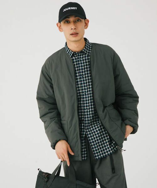 EKAL（エカル）の「『UR TECH』ナイロンタッサーブルゾン（その他アウター・メンズ・ストーンベージュ/グラファイト/レイクウッド・M/L）」の8枚目の写真