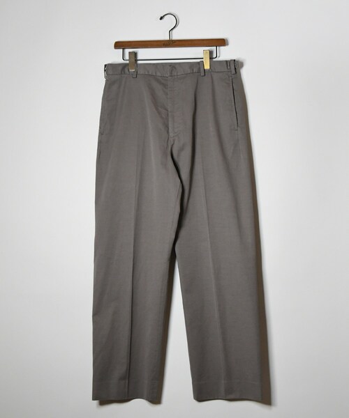 ADAM ET ROPE'（アダムエロペ）の「【KAPTAIN SUNSHINE】Garment Dyed Scottish Sideseemless Trousers（その他パンツ・メンズ・ライトグレー/カーキ・L/M/S）」の2枚目の写真