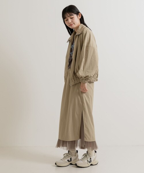 THE GOODLAND MARKET（ザグッドランドマーケット）の「『別注』MIDIUMISOLID×TGM　RE Nylon layered skirt（スカート・レディース・BEIGE/Y.GREEN/BLACK・FREE）」の12枚目の写真