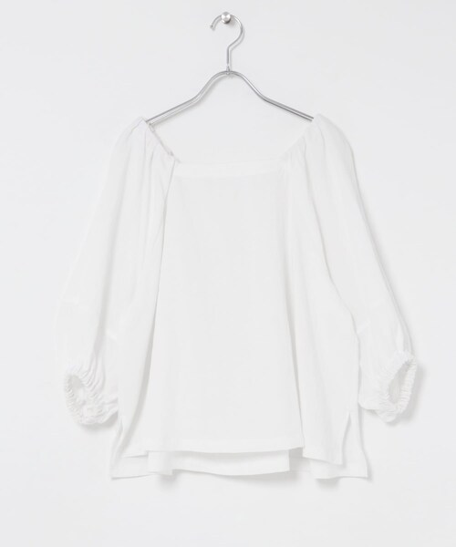 URBAN RESEARCH ROSSO（アーバンリサーチロッソ）の「キュプラリネンオフショル2WAYブラウス（シャツ/ブラウス・レディース・WHITE/NAVY・Free）」の3枚目の写真