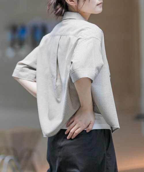 URBAN RESEARCH DOORS(アーバンリサーチドアーズ)の「FORK&SPOON シアサッカーレギュラーカラーシャツ(シャツ/ブラウス・レディース・CCLxBLK/BEGxCCL・1)」の11枚目の写真