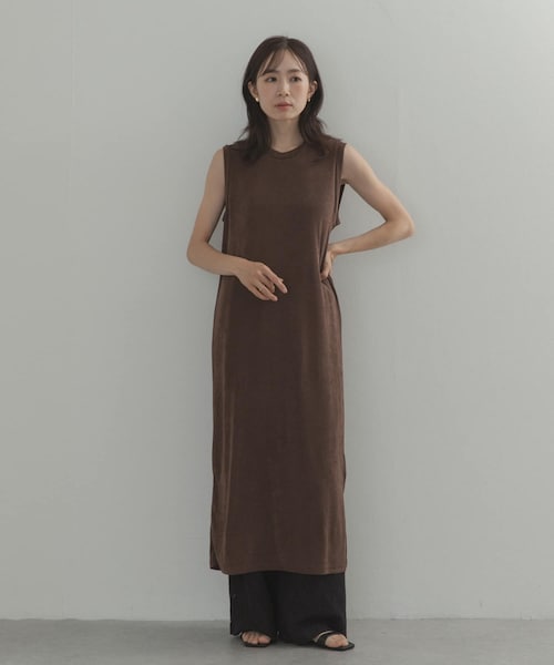 URBAN RESEARCH DOORS（アーバンリサーチドアーズ）の「『別注』Audrey and John Wad×DOORS　シャイニーベアフライスワンピース（ワンピース・レディース・ブラウン/カーキ・One）」の4枚目の写真