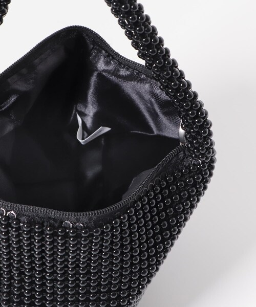 URBAN RESEARCH ROSSO（アーバンリサーチロッソ）の「メタルビーズミニバッグ（ハンドバッグ・レディース・SILVER/BLACK・-）」の5枚目の写真