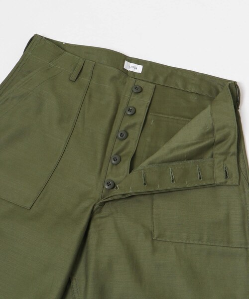 URBAN RESEARCH（アーバンリサーチ）の「『別注』CIOTA×URBAN RESEARCH　Baker Pants(Wide Tapered)（チノパンツ・メンズ・Dark Olive・4/5/6）」の9枚目の写真