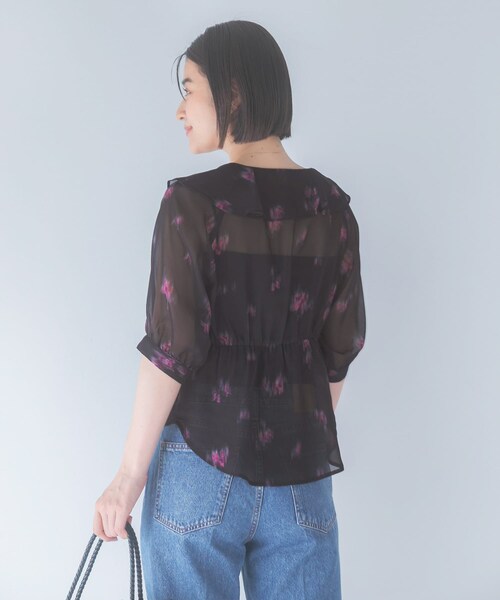 URBAN RESEARCH ROSSO（アーバンリサーチロッソ）の「ダークプリントフリルブラウス（シャツ/ブラウス・レディース・BROWN/BLACK・Free）」の9枚目の写真