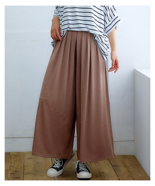 nissen（ニッセン）の「さらひやカットソーワイドパンツ（接触冷感・UVカット）（選べる２レングス）（パンツ・レディース・カーキ/ネイビー/黒/ネイビー系ストライプ/グレージュ/モカ/ピスタチオイエロー/グリーン/パープル/オフホワイト・S/M/L/LL/3L/4L/5L/6L/8L/10L）」の15枚目の写真