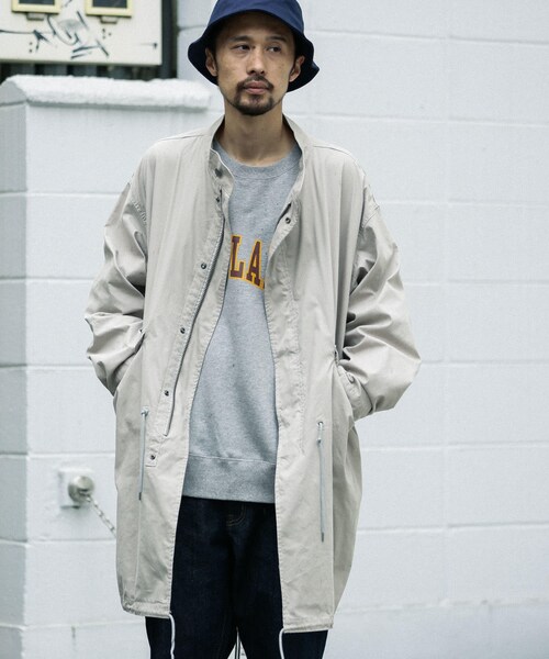 URBAN RESEARCH Sonny Label（アーバンリサーチサニーレーベル）の「『別注』ARMY TWILL×Sonny Label　Fish Tail Coat（モッズコート・メンズ・L.GRAY/KHAKI・M/L/XL）」の5枚目の写真