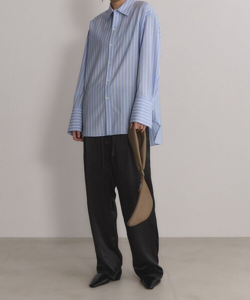 ADAM ET ROPE'(アダムエロペ)の「【PFT】Tori Clutch Bag(クラッチバッグ・レディース・ブラック/ベージュ・F)」の12枚目の写真