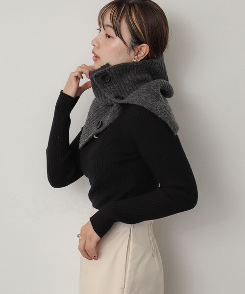 SENSE OF PLACE by URBAN RESEARCH（センスオブプレイスバイアーバンリサーチ）の「サイドスリットウォーマー（ネックウォーマー/スヌード・レディース・CHARCOAL/IVORY・one）」の12枚目の写真