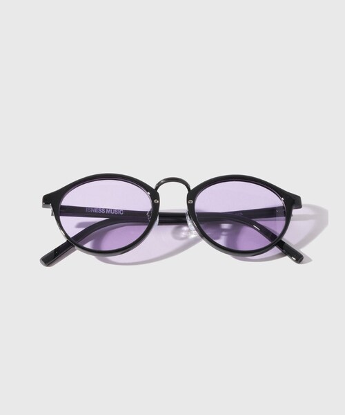 ADAM ET ROPE'(アダムエロペ)の「【ISNESS MUSIC/イズネス ミュージック】INDIA SUNGLASSES(サングラス・メンズ・ライトグレー/パープル・F)」の3枚目の写真