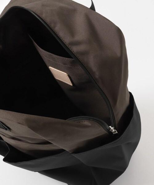 URBAN RESEARCH DOORS(アーバンリサーチドアーズ)の「STANDARD SUPPLY UTILITY PACK(バックパック/リュック・メンズ・BLACK/BRW/BLK/OLV/BLK・One)」の13枚目の写真