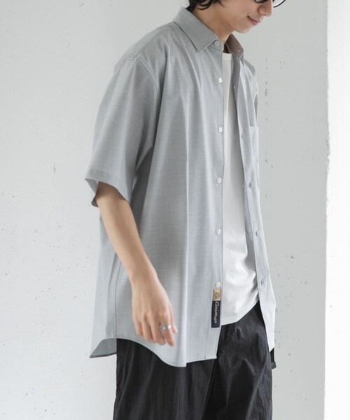 URBAN RESEARCH DOORS(アーバンリサーチドアーズ)の「FORK&SPOON キャリーマンレギュラーカラーシャツ(シャツ/ブラウス・メンズ・LT.GREY/CHARCOAL/KHAKIBROWN・4/5)」の5枚目の写真