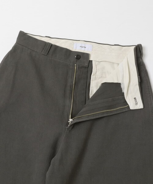 URBAN RESEARCH DOORS(アーバンリサーチドアーズ)の「marka U.S. ARMY CHINO TROUSERS(チノパンツ・メンズ・BEIGE/CHARCOAL・1/2)」の5枚目の写真