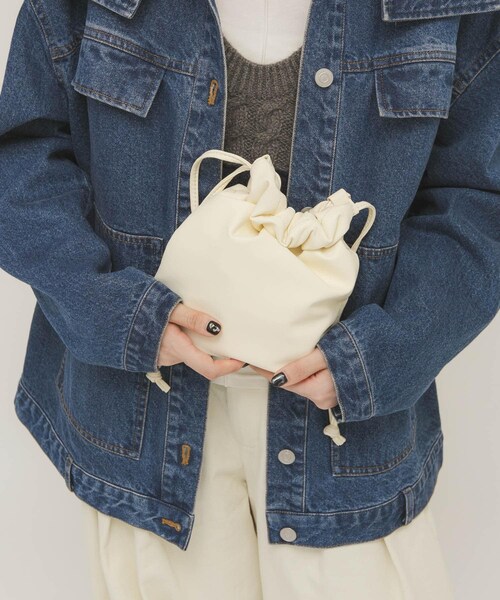 KBF（ケイビーエフ）の「ギャザーデザインミニBAG（ショルダーバッグ・レディース・IVORY/KHAKI/BLACK・One）」の6枚目の写真
