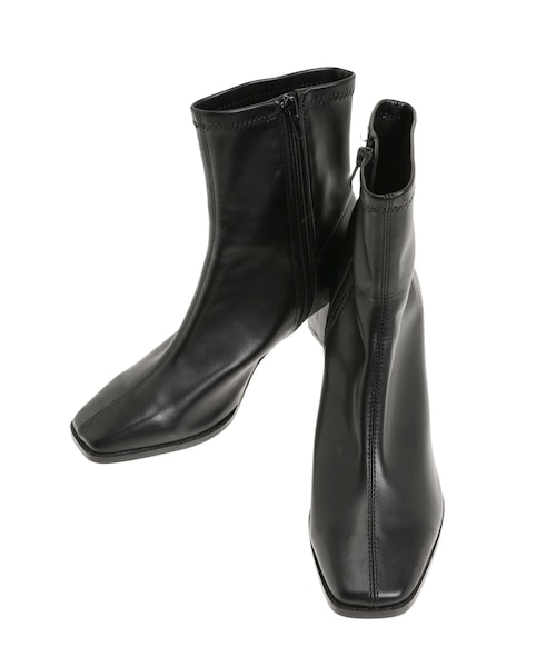 MERCURYDUO（マーキュリーデュオ）の「フェイクレザースクエアトゥストレッチショートブーツ（ブーツ・レディース・アイボリー/ブラック・36/38）」の12枚目の写真