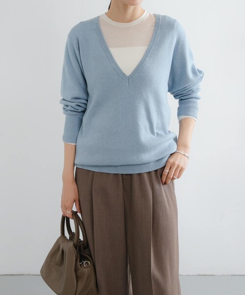 URBAN RESEARCH（アーバンリサーチ）の「new basic　カシミヤコットンVネックチュニックニット（チュニック・レディース・KHAKI/PINK/SAX・FREE）」の18枚目の写真