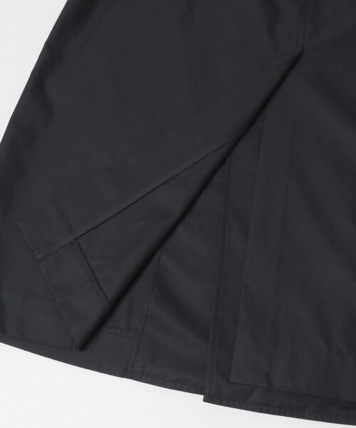 URBAN RESEARCH DOORS(アーバンリサーチドアーズ)の「TCツイル オーバーフィット トレンチコート(ステンカラーコート・メンズ・BROWN/NAVY・M/L)」の11枚目の写真