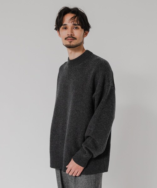 URBAN RESEARCH（アーバンリサーチ）の「new basic　WOOL CASHMERE CHUNKY SWEATER（ニット/セーター・メンズ・CHARCOAL/BROWN・M/L/XL）」の18枚目の写真