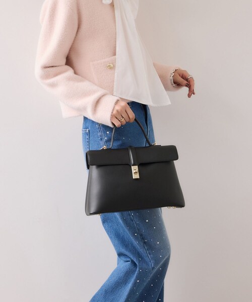 VIS（ビス）の「ひねり金具ワンハンドルバッグ/2WAY,軽量（ハンドバッグ・レディース・ブラック系/グレー系/ベージュ/ブラック/キャメル・F）」の15枚目の写真