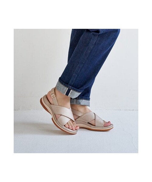 ing（イング）の「イング ing フットベットサンダル （サンダル・レディース・SV/GD/BL・S/22.5cm/M/23.5cm/L/24.5cm）」の3枚目の写真