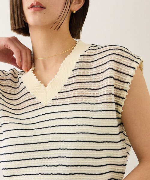 ROPE'（ロペ）の「ピンタックサマーノースリーブニット/イージーケア（ニット/セーター・レディース・ホワイト系/クリーム・F）」の9枚目の写真