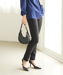 nissen | ＜大きいサイズ＞（吸湿発熱）着ぶくれしにくい全方向ストレッチニットツイルスリムストレートパンツ（ゆったり太もも）（選べる２レングス）(パンツ)