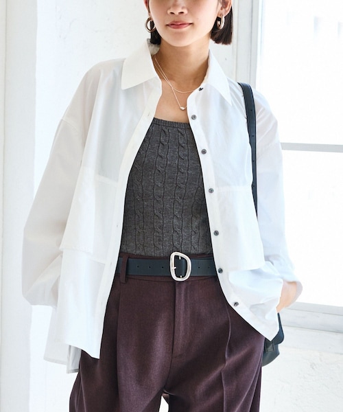 VIS(ビス)の「裾ティアードオーバーシャツ/UVケア・イージーケア(シャツ/ブラウス・レディース・ホワイト/ダークブラウン/ライトグリーン/サックス・F)」の1枚目の写真