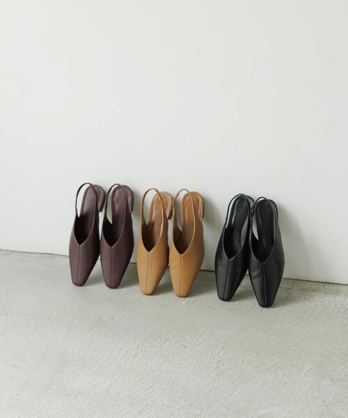 URBAN RESEARCH Sonny Label（アーバンリサーチサニーレーベル）の「バックストラップスクエアパンプス（パンプス・レディース・ブラック/アカチャ/キャメル・S/M/L）」の17枚目の写真