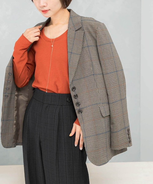 URBAN RESEARCH ROSSO（アーバンリサーチロッソ）の「Uネックリブプルオーバー（Tシャツ/カットソー・レディース・OFF WHITE/RED/BLACK・FREE）」の3枚目の写真