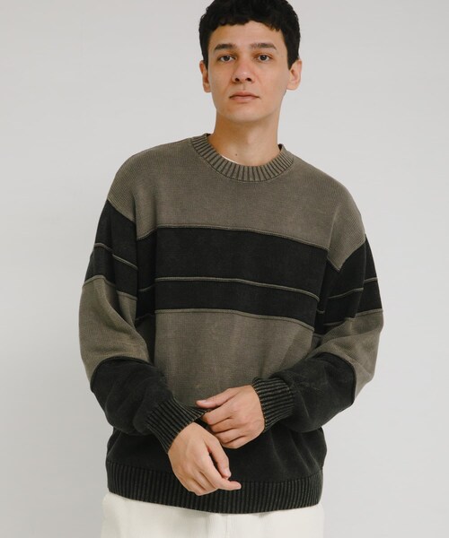 URBAN RESEARCH Sonny Label（アーバンリサーチサニーレーベル）の「ピグメントパネルボーダーニット（ニット/セーター・メンズ・ブラック/ネイビー・M/L）」の5枚目の写真
