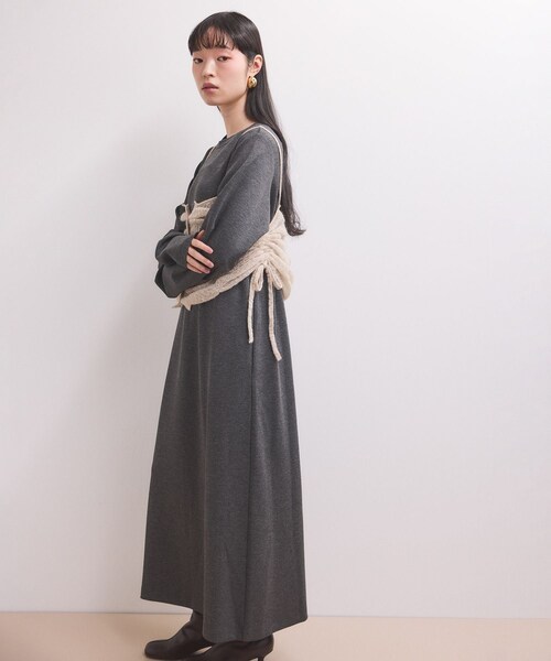 ADAM ET ROPE'(アダムエロペ)の「【WEB限定】ニットキャミソールセットワンピース(ワンピース・レディース・ブラック/チャコール/ダークブラウン・F)」の14枚目の写真