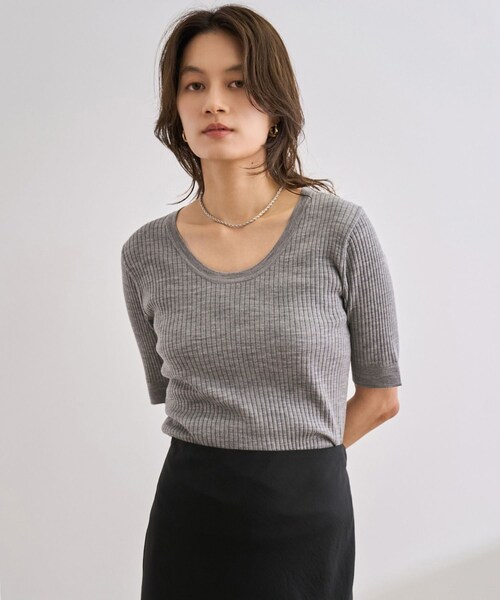 ROPE'(ロペ)の「ワイドリブラウンドネック スーパーメリノウール ニット/イージーケア(ニット/セーター・レディース・ブラック/グレー/オフホワイト・F)」の9枚目の写真