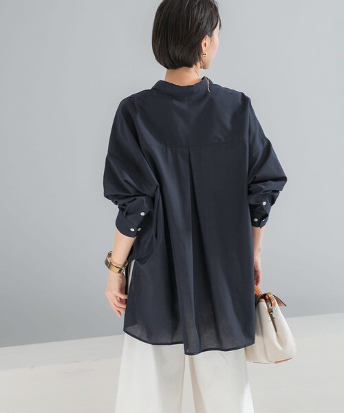 URBAN RESEARCH ROSSO（アーバンリサーチロッソ）の「『WEB/一部店舗限定』『UR TECH Smart Linen Touch』イージーリネンオーバーシャツ（シャツ/ブラウス・レディース・LIGHT PINK/BRN STRIPE/NAVY・Free）」の16枚目の写真