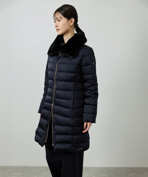 ROPE'(ロペ)の「サテンロング丈ダウンコート/イージーケア(ダウンジャケット/コート・レディース・ブラック/ネイビー・36/38)」の12枚目の写真