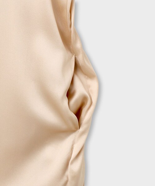 ROPE'（ロペ）の「GWIL SILK SATIN PANTS｜シルクサテンストレッチワンピース（シャツワンピース・レディース・ホワイト/ベージュ・F）」の11枚目の写真