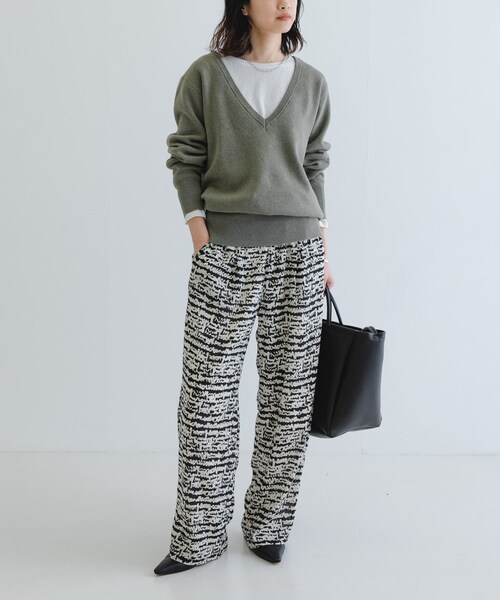 URBAN RESEARCH（アーバンリサーチ）の「『別注』 MILLIWM×URBANR　Vカットスリングバッグパンプス（パンプス・レディース・ブラック/イエローベージュ・36/36.5/37/37.5）」の9枚目の写真