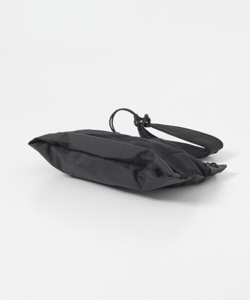 URBAN RESEARCH DOORS(アーバンリサーチドアーズ)の「patagonia TERRAVIA SACOCHE(ショルダーバッグ・メンズ・BLK/MYGR/DNBR/CNGR/GLCB・One)」の9枚目の写真