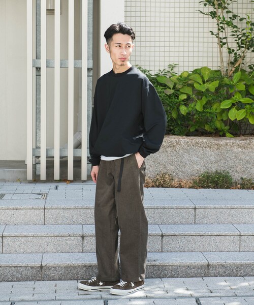 URBAN RESEARCH DOORS（アーバンリサーチドアーズ）の「ウェビングベルトコーデュロイトラウザー（その他パンツ・メンズ・CHARCOAL/MOCHA/TERRACOTTA・S/M/L）」の22枚目の写真