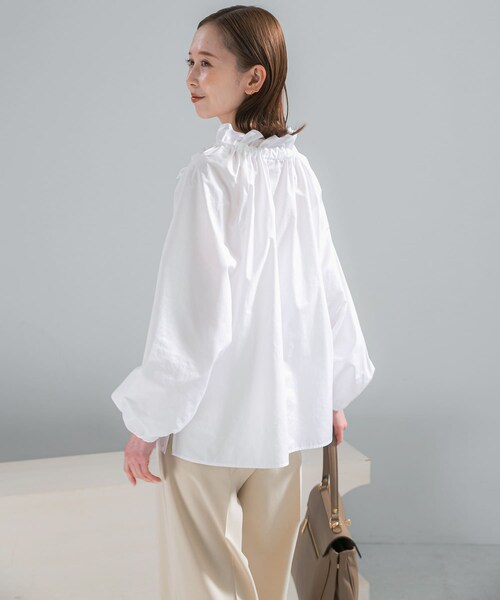 URBAN RESEARCH ROSSO（アーバンリサーチロッソ）の「フリルネックシャツブラウス（シャツ/ブラウス・レディース・WHITE/L/PURPLE/CHARCOAL・Free）」の9枚目の写真