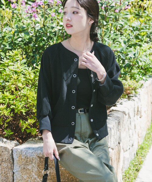 ITEMS URBANRESEARCH(アイテムズ アーバンリサーチ)の「針抜きドルマンカーディガン(カーディガン/ボレロ・レディース・L.YEL/BLK/OFF・Free)」の19枚目の写真