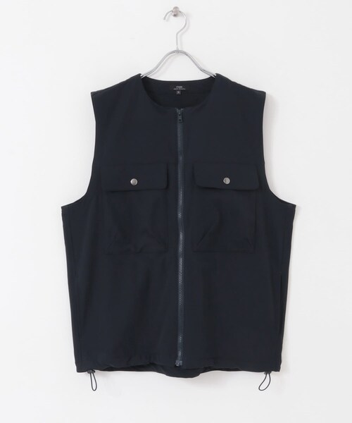 ITEMS URBANRESEARCH（アイテムズ アーバンリサーチ）の「撥水×ストレッチ ナイロンノーカラーベスト（ベスト・メンズ・BLK/NVY・M/L）」の12枚目の写真