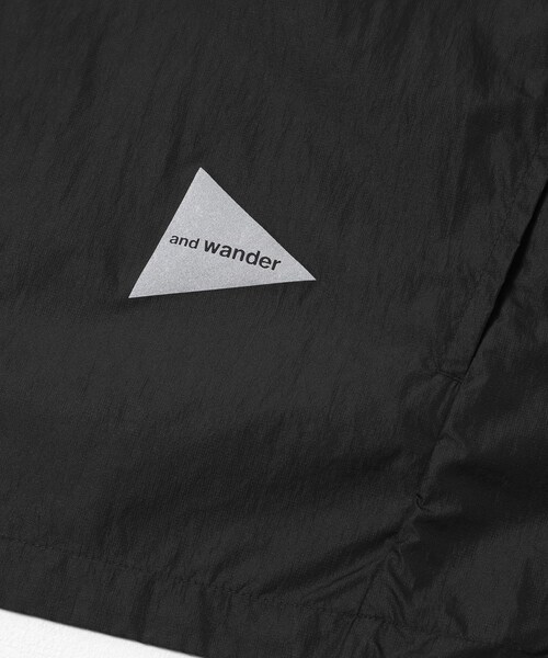 EKAL（エカル）の「and wander　OVERSIZED RIP JACKET（テーラードジャケット・メンズ・BLACK/PURPLE・M/L）」の5枚目の写真