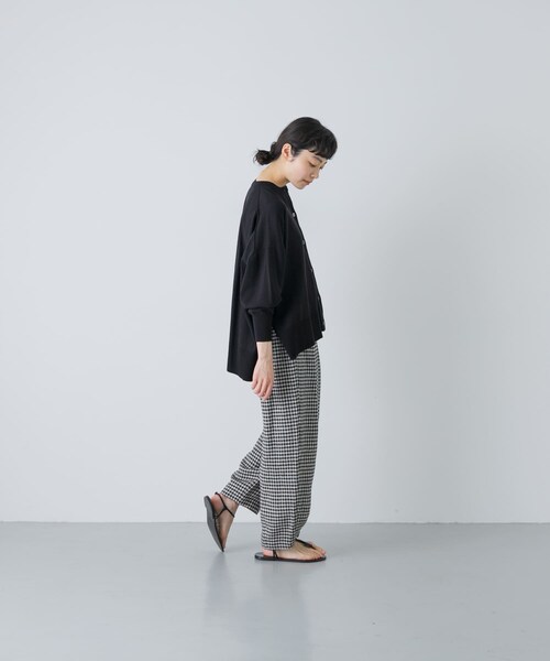 かぐれ（カグレ）の「ハイツイストコットンワイドカーディガン（カーディガン/ボレロ・レディース・IVORY/BLACK/MINT GRAY・Free）」の21枚目の写真