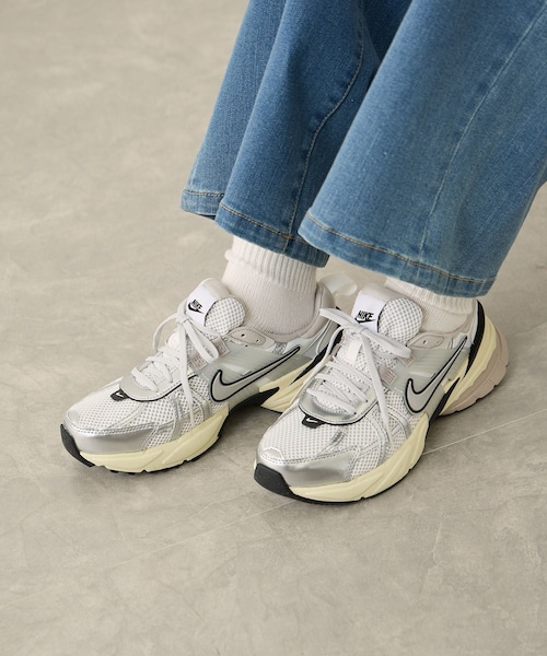 ROPE' PICNIC(ロペピクニック)の「【NIKE/ナイキ】WSV2K ラン(スニーカー・レディース・グレー系/ホワイト・23.5/24.0/24.5)」の6枚目の写真