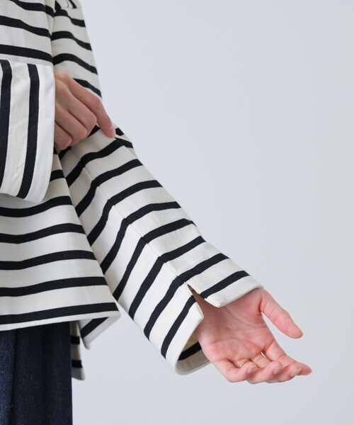 かぐれ（カグレ）の「コットンボートネックカットソー（Tシャツ/カットソー・レディース・IVORY/BLACK/BORDER・Free）」の16枚目の写真