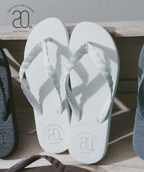 URBAN RESEARCH DOORS（アーバンリサーチドアーズ）の「『別注』BEACH WALK×DOORS　20th ビーチサンダル（サンダル・メンズ・White/Black/Gray/Mint/Brown/Navy Blue・25/26/27/28）」の7枚目の写真